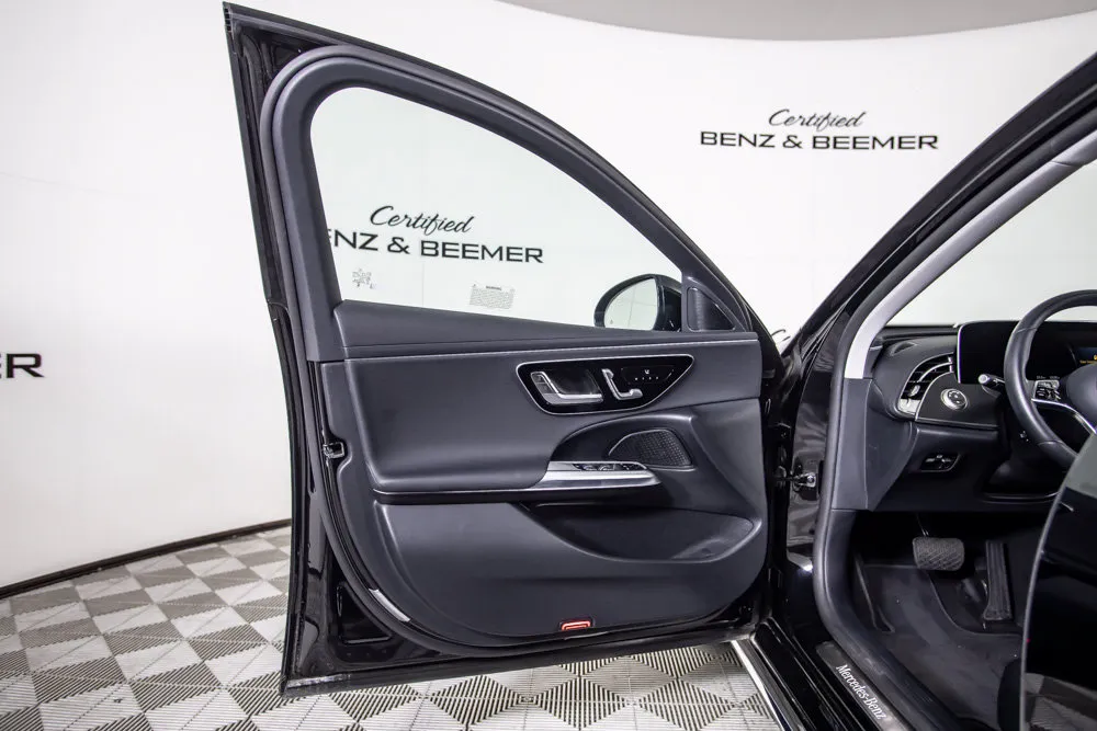 Mercedes-Benz E-Class photo 17