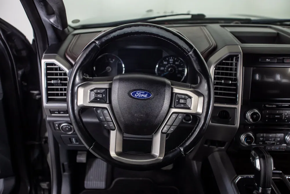 Ford F-150 photo 22