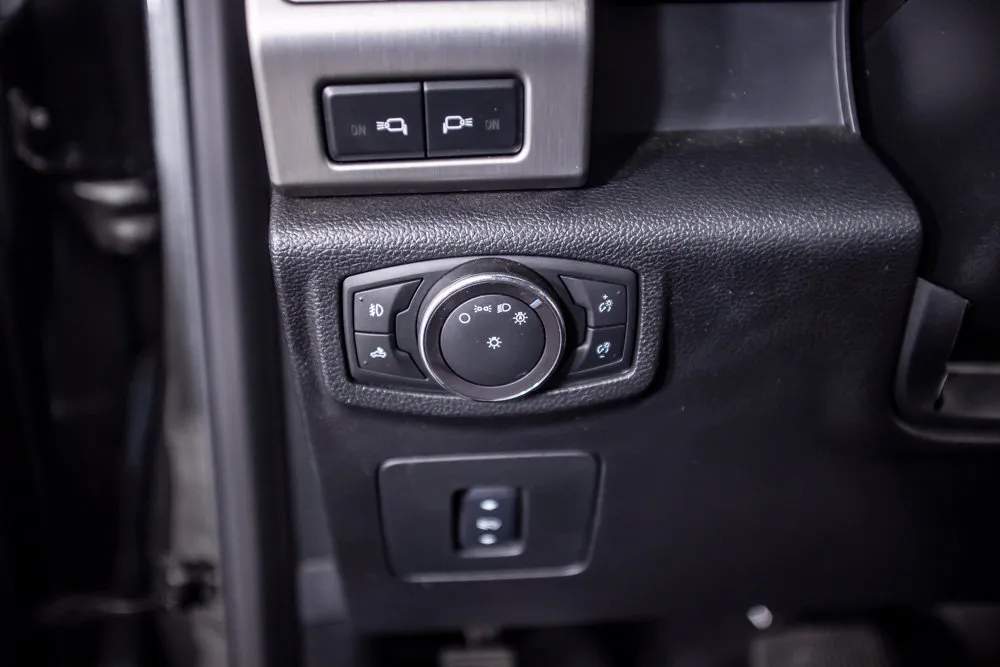 Ford F-150 photo 34