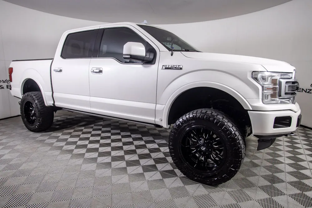 Ford F-150 photo 2