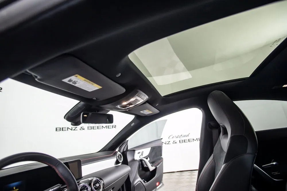 Mercedes-Benz CLA photo 22