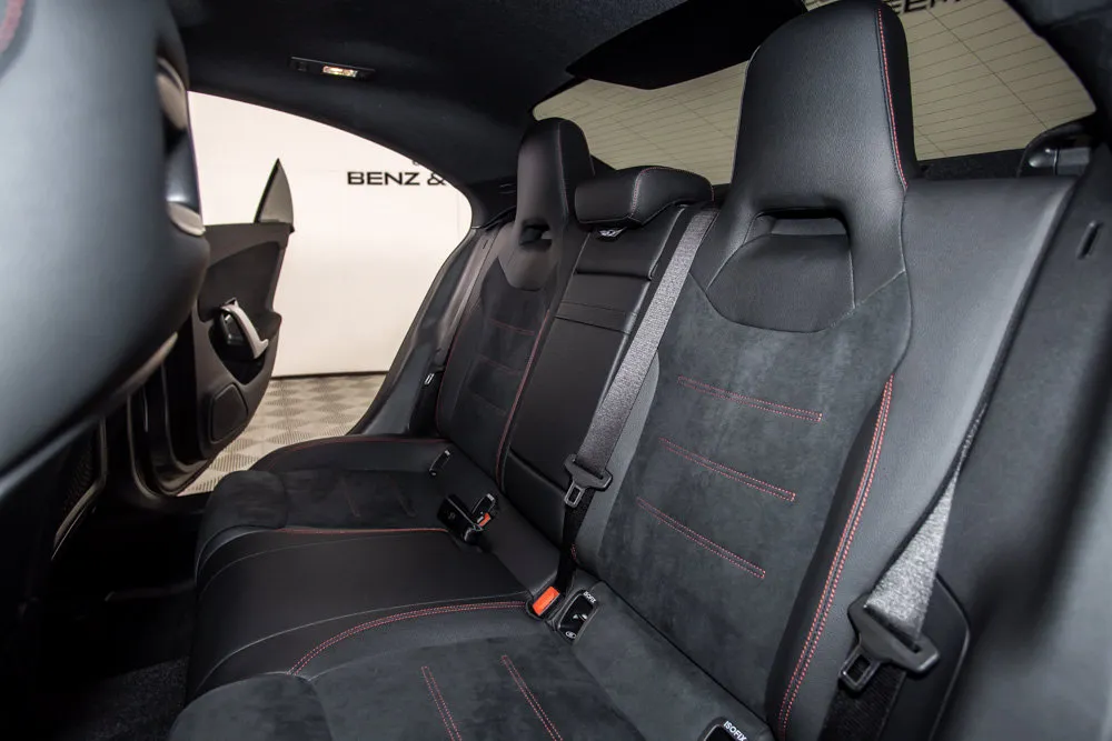 Mercedes-Benz CLA photo 14