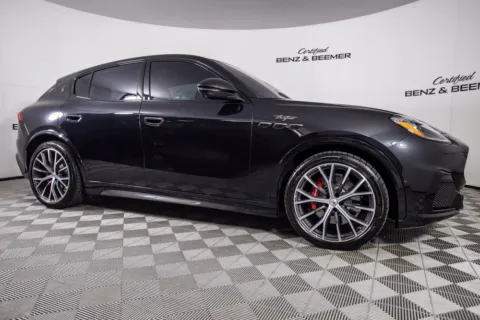Photos of 2023 Maserati Grecale Trofeo for sale in Scottsdale, AZ at Certified Benz & Beemer