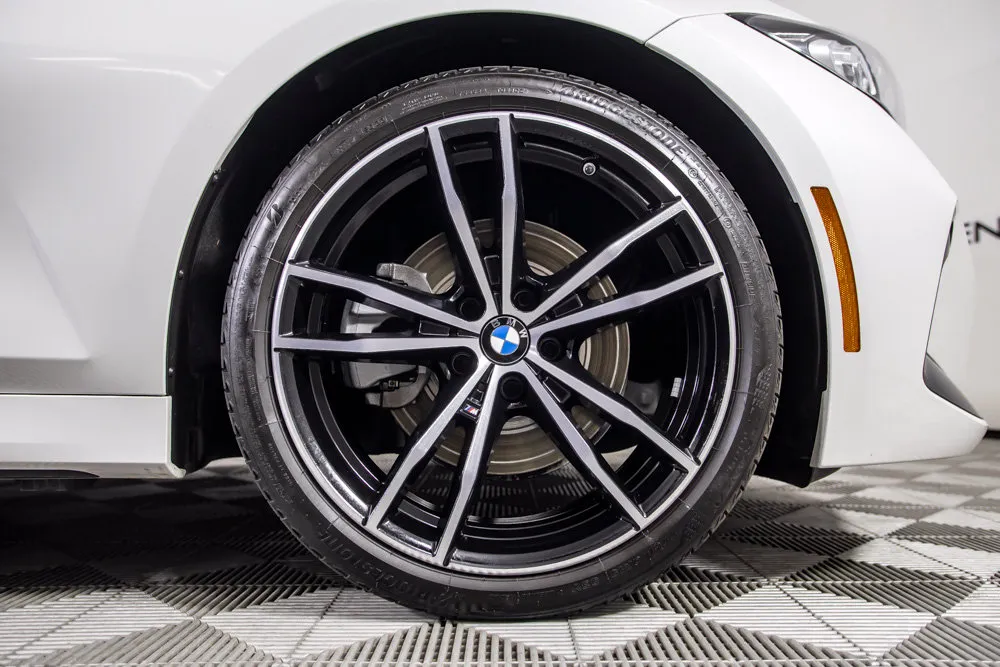 BMW 3 Series photo 40