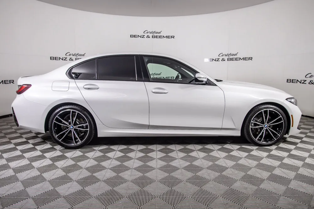 BMW 3 Series photo 3