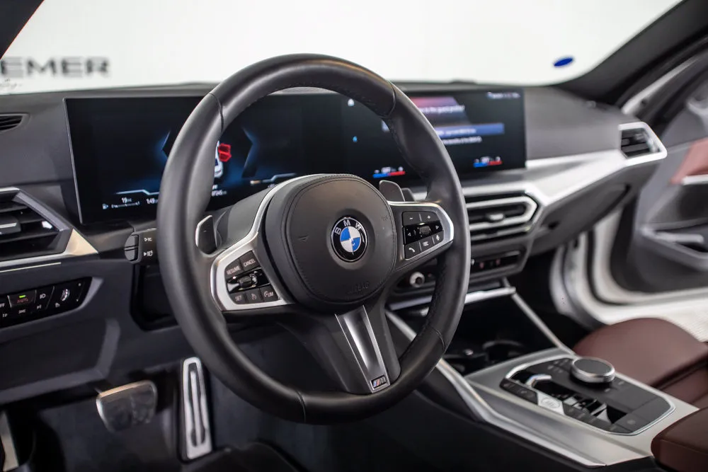 BMW 3 Series photo 21