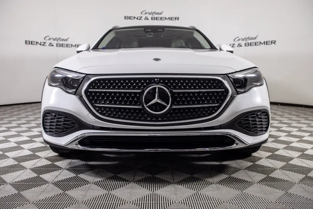 Mercedes-Benz E-Class photo 5