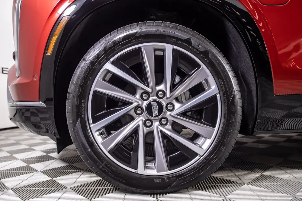 Cadillac Vistiq photo 45