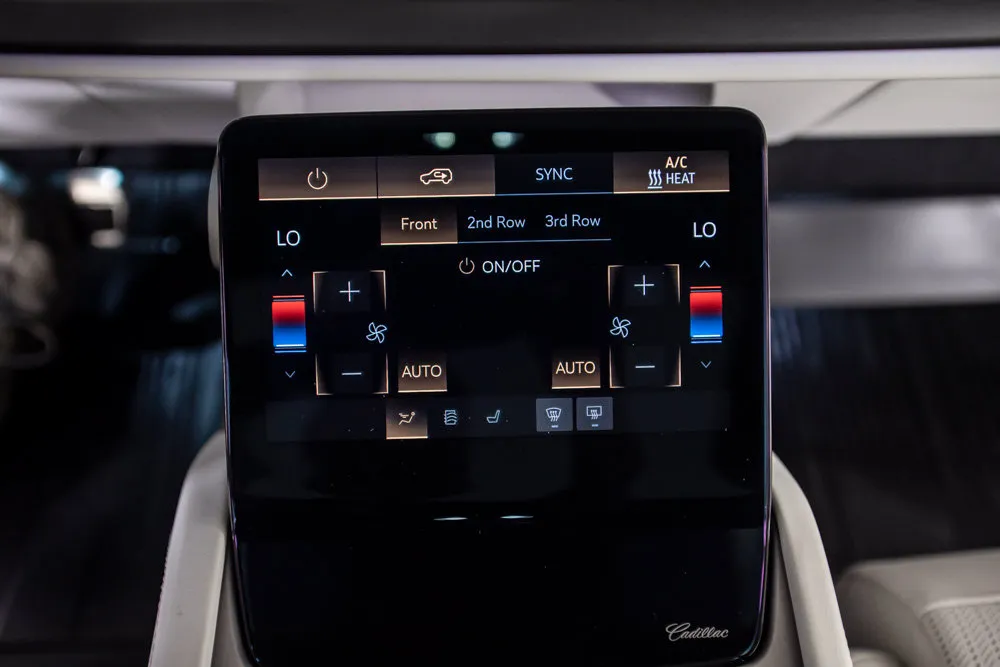 Cadillac Vistiq photo 38
