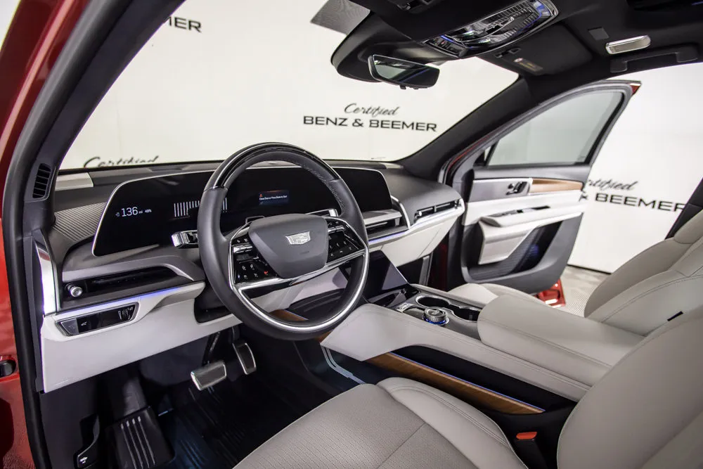 Cadillac Vistiq photo 23