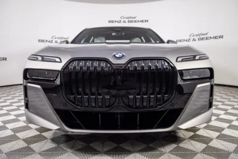 More photos of 2023 BMW i7 xDrive60 at Certified Benz & Beemer, AZ