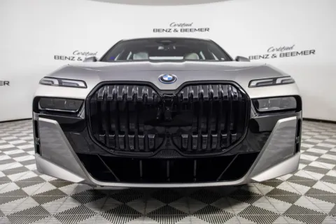 More photos of 2023 BMW i7 xDrive60 at Certified Benz & Beemer, AZ