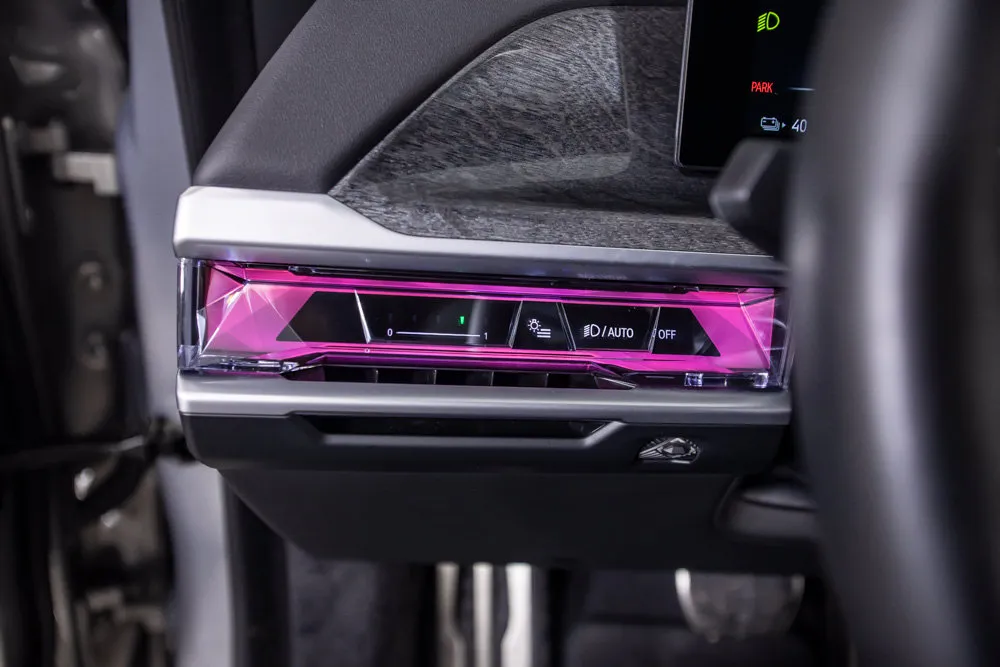 BMW i7 photo 34