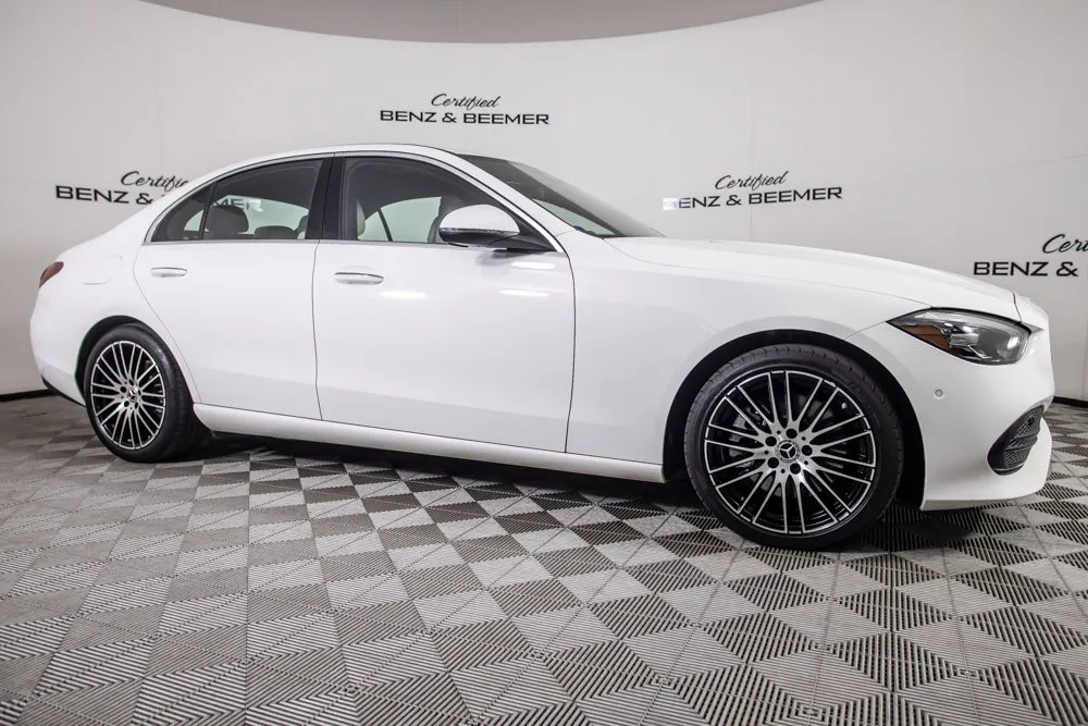 Mercedes-Benz C-Class photo 2