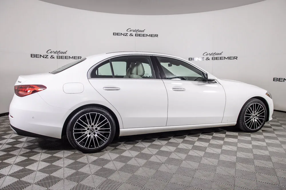 Mercedes-Benz C-Class photo 3