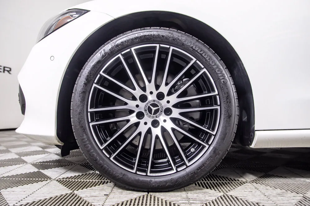 Mercedes-Benz C-Class photo 34
