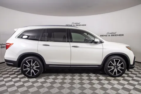 Photos of 2019 Honda Pilot Touring for sale in Scottsdale, AZ at Certified Benz & Beemer