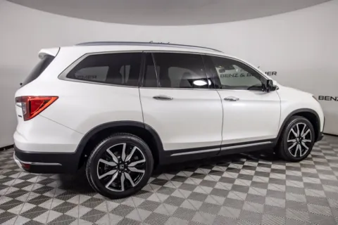 Another view of 2019 Honda Pilot Touring for sale in Scottsdale, AZ at Certified Benz & Beemer