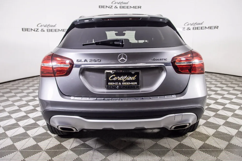 Mercedes-Benz GLA photo 7