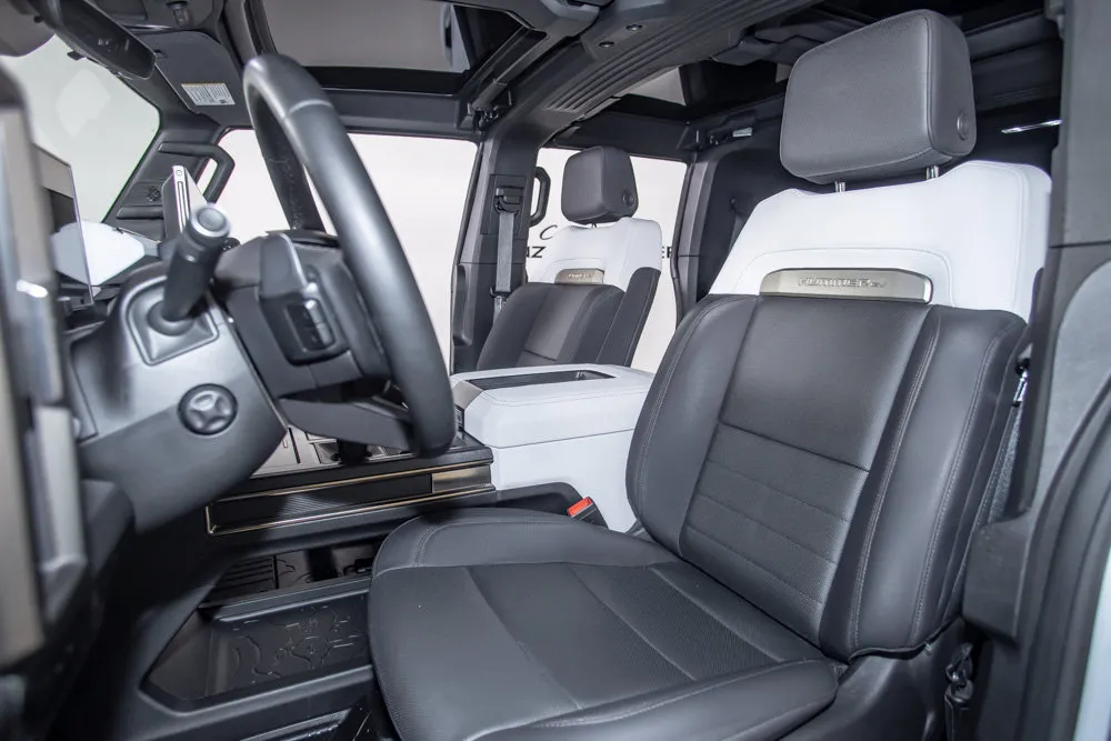 GMC Hummer EV SUV photo 13