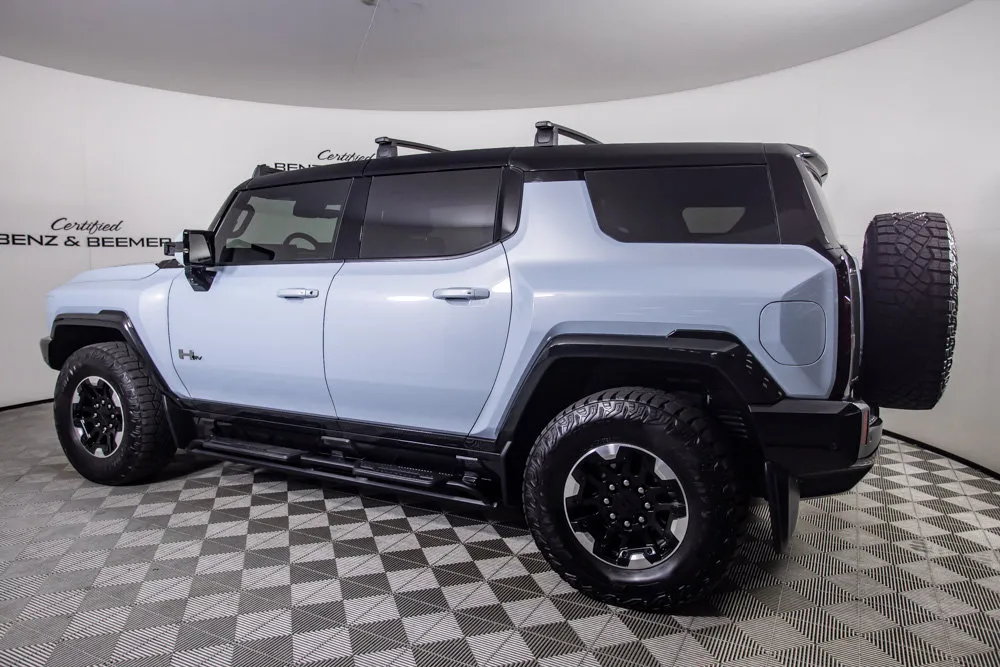 GMC Hummer EV SUV photo 11