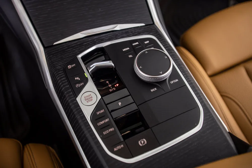 BMW 3 Series photo 33