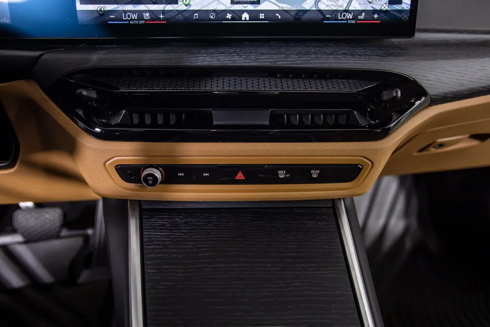BMW 3 Series photo 29