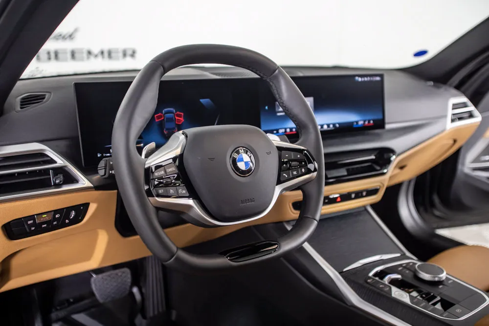 BMW 3 Series photo 21