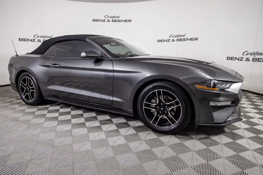 Ford Mustang photo 37