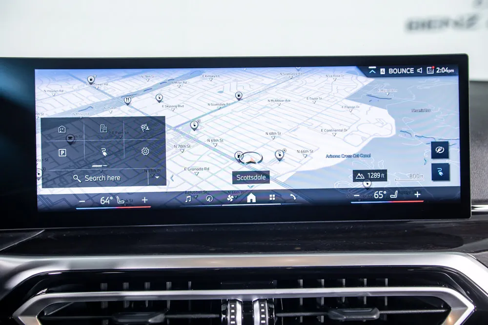BMW i4 photo 28