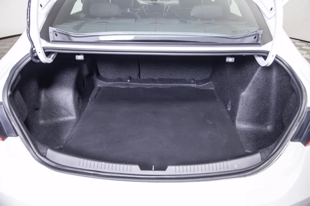 Chevrolet Malibu photo 8