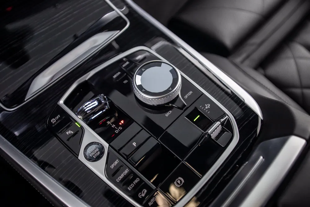 BMW X7 photo 33