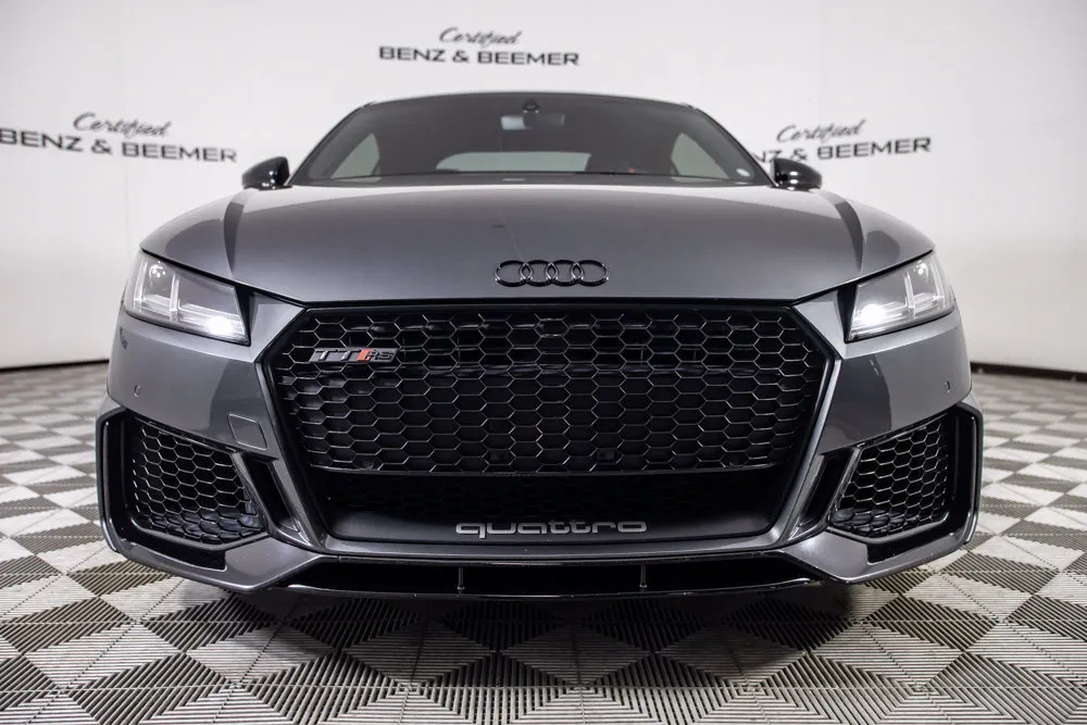 Audi TT RS photo 5