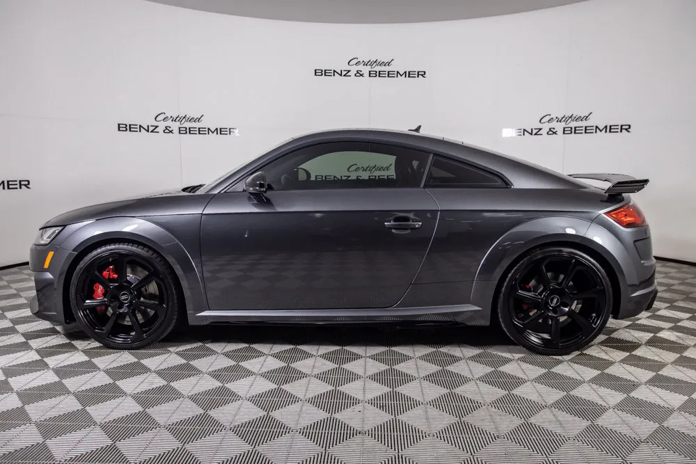 Audi TT RS photo 10