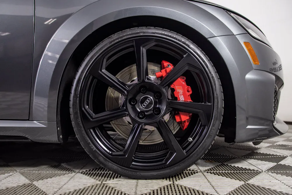 Audi TT RS photo 43