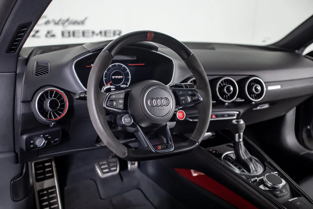 Audi TT RS photo 21