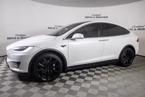 More photos of 2018 Tesla Model X at Certified Benz & Beemer, AZ