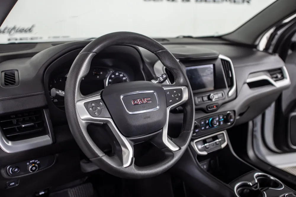 GMC Terrain photo 21