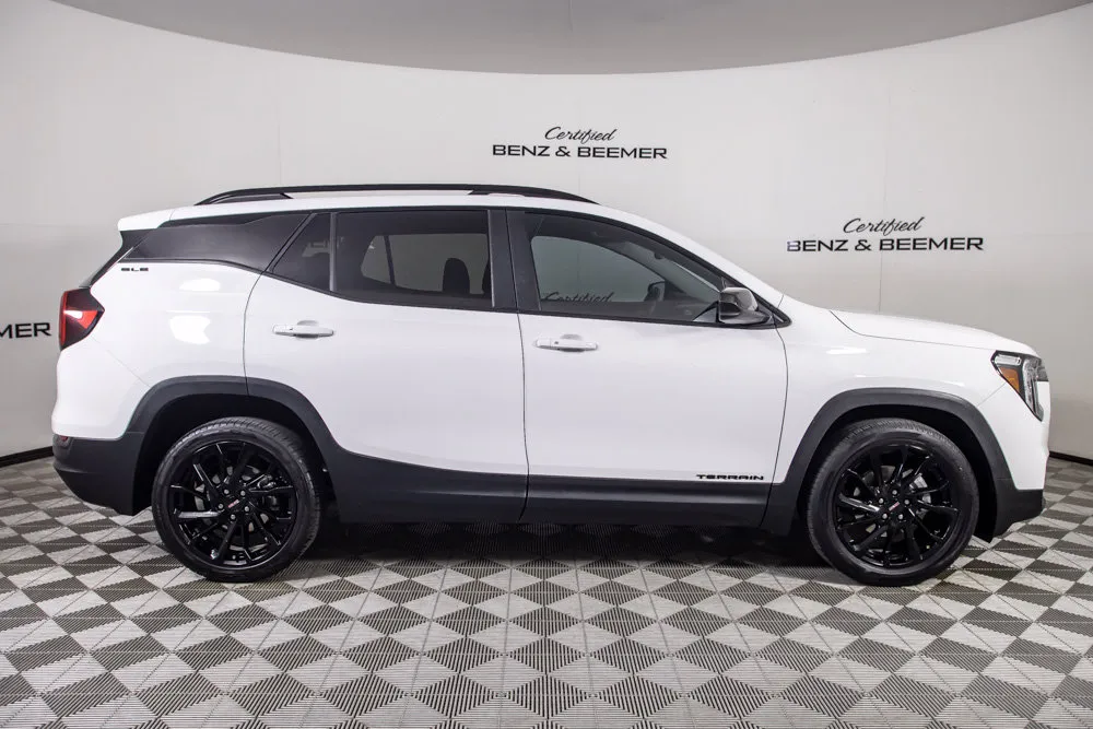 GMC Terrain photo 3