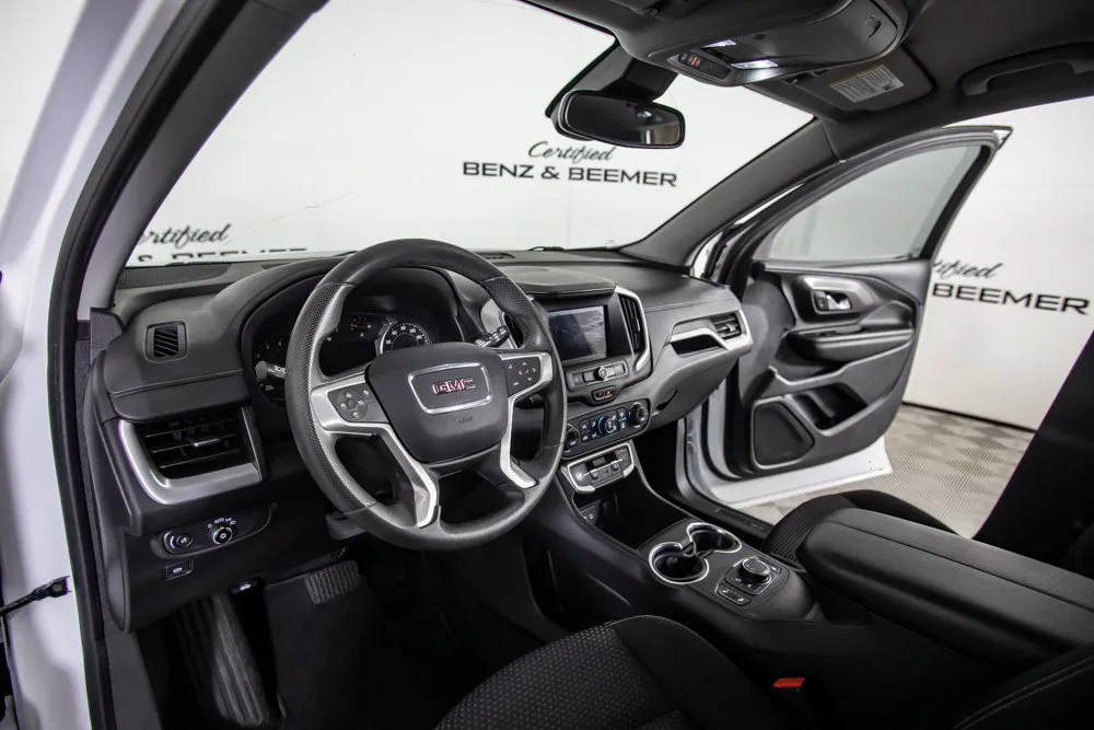 GMC Terrain photo 20