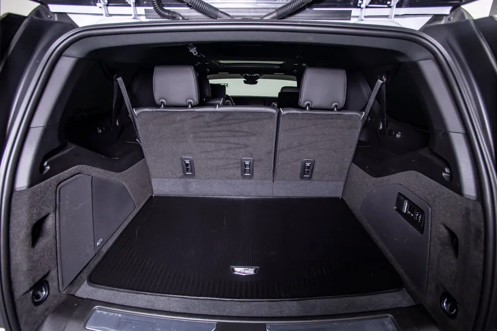 Cadillac Escalade ESV photo 8