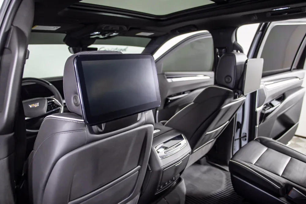 Cadillac Escalade ESV photo 31