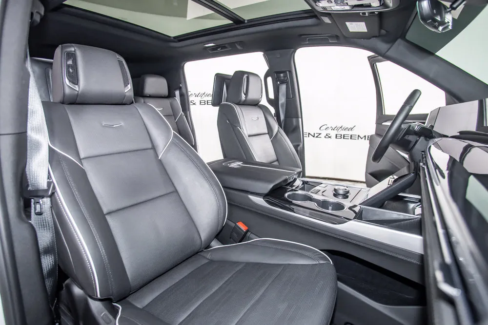 Cadillac Escalade ESV photo 20
