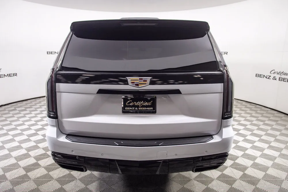 Cadillac Escalade ESV photo 7