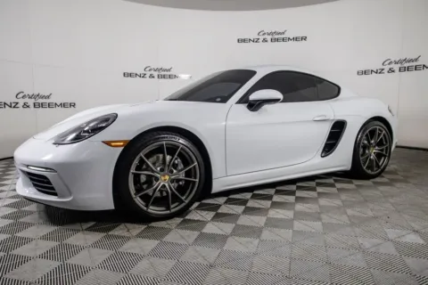 More photos of 2022 Porsche 718 Cayman at Certified Benz & Beemer, AZ