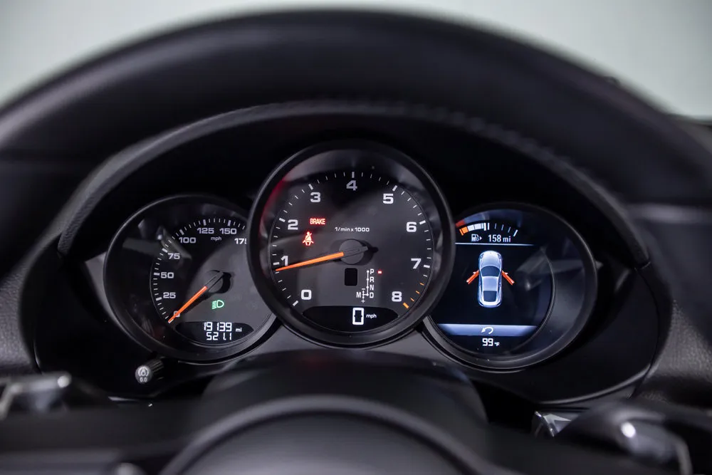 Porsche 718 Cayman photo 20