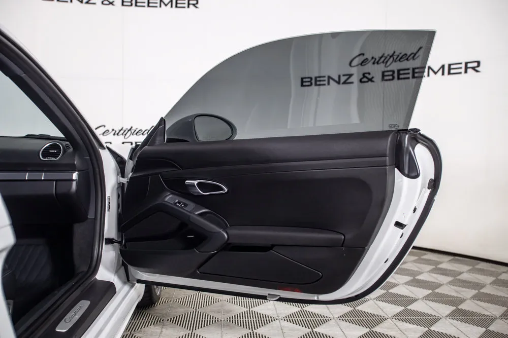 Porsche 718 Cayman photo 16