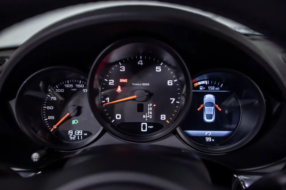 Porsche 718 Cayman photo 21