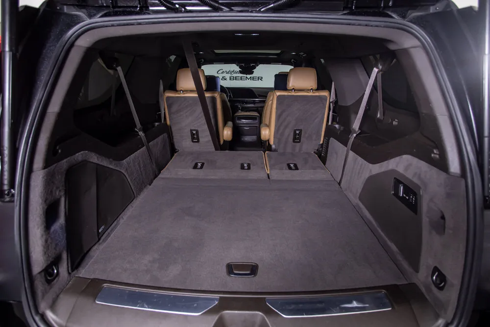 Cadillac Escalade ESV photo 9