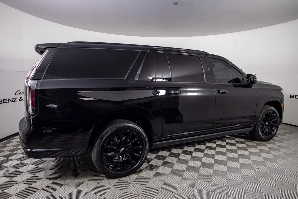 Cadillac Escalade ESV photo 4